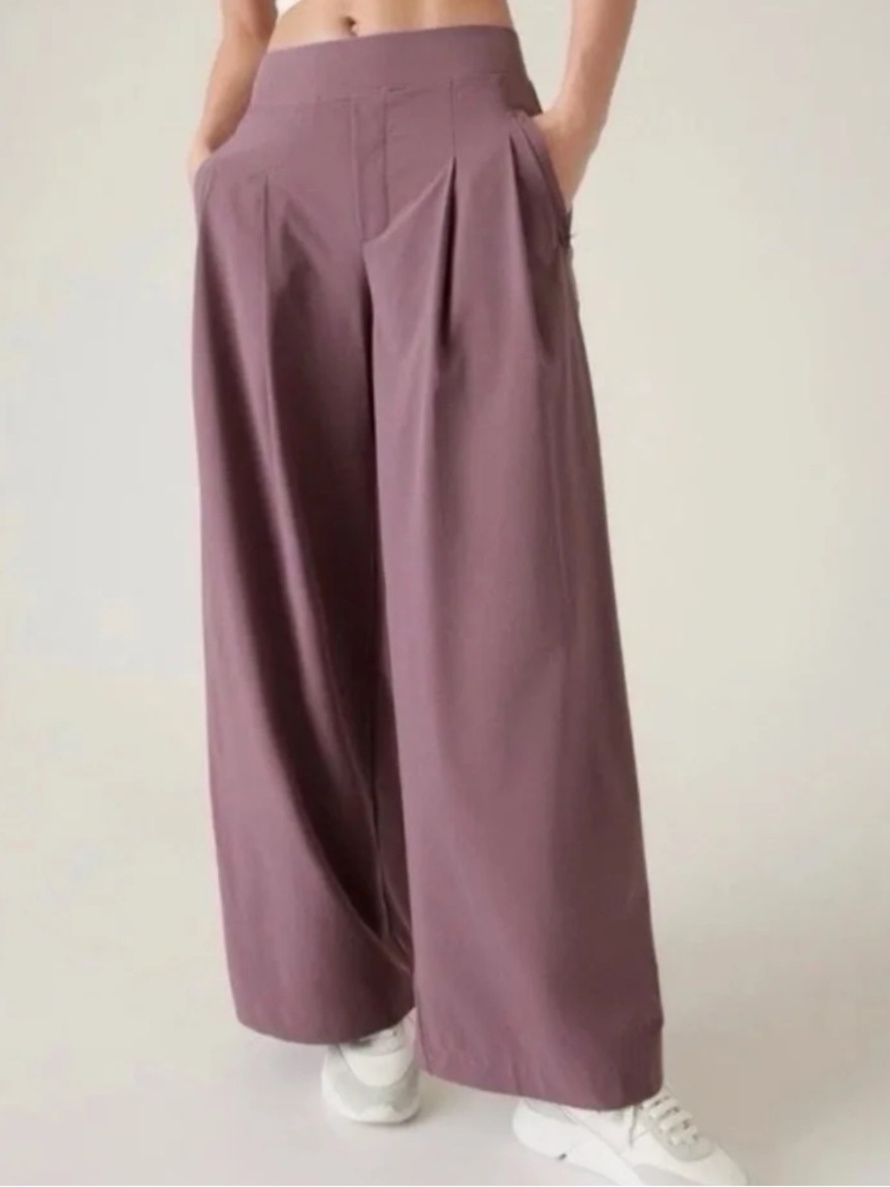 Athleta Brooklyn Heights High Rise Pleated Wide Leg Pants in Damask Mauve Sz 14